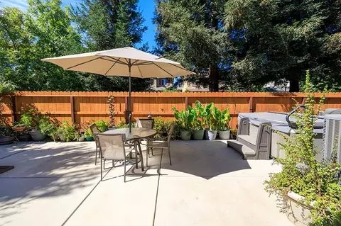 Exterior - 2365 Triumph Ct, Turlock, CA 95380 photo 13 of 25