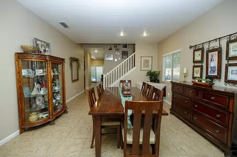 Dining - 2365 Triumph Ct, Turlock, CA 95380 photo 4 of 5