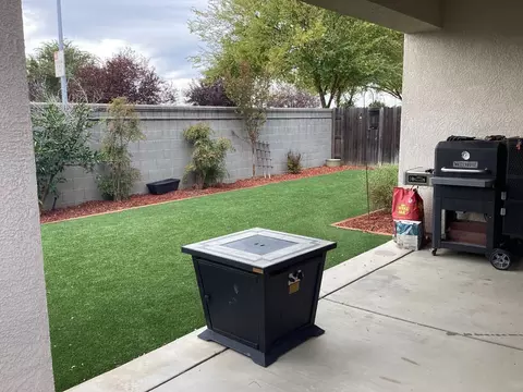 Exterior - 5676 Freestone Dr, Linda, CA 95901 photo 3 of 5