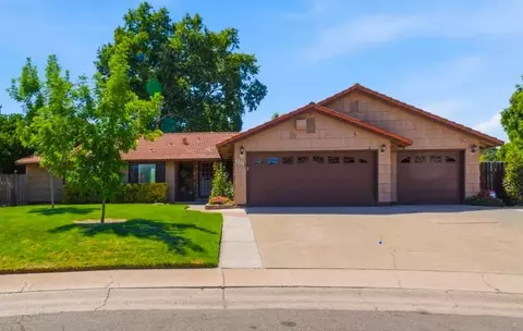 2212 Alegre Ct, Rancho Cordova, CA 95670