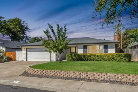 208 Baldwin Ave, Roseville, CA 95678