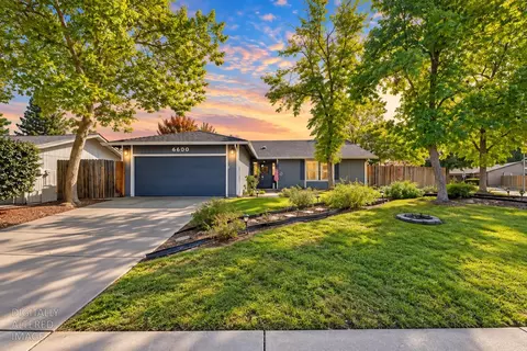 6600 Flaming Arrow Dr, Citrus Heights, CA 95621