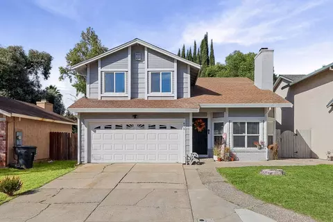 875 Maplegrove Way, Sacramento, CA 95834