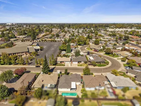 View/Area - 932 Sylvia Dr, Lodi, CA 95240 photo 9 of 9