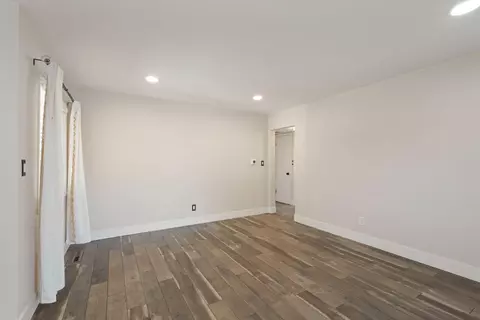 Living - 932 Sylvia Dr, Lodi, CA 95240 photo 5 of 8