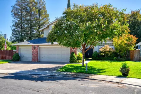 Exterior - 1164 Hidden Mdw, Manteca, CA 95337 photo 2 of 12