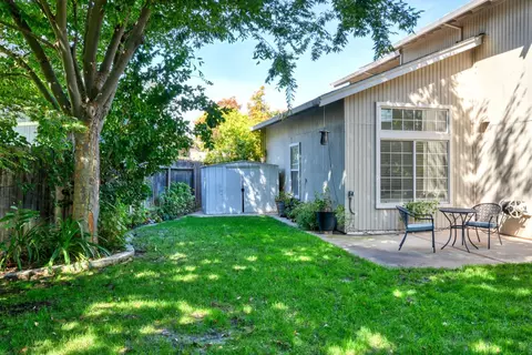 Exterior - 1164 Hidden Mdw, Manteca, CA 95337 photo 9 of 12