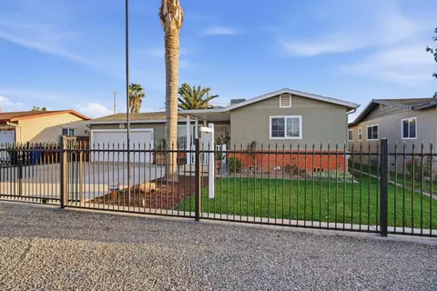 Exterior - 1526 Modoc Ave, Modesto, CA 95358 photo 2 of 8
