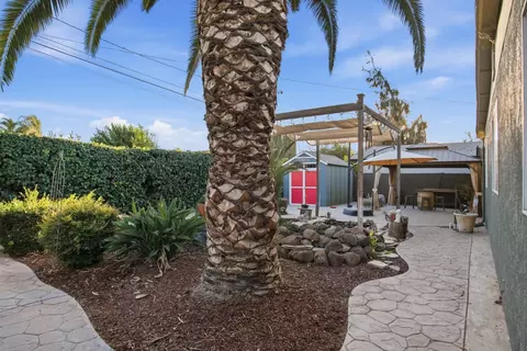 Exterior - 1526 Modoc Ave, Modesto, CA 95358 photo 5 of 8