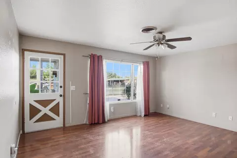Living - 1526 Modoc Ave, Modesto, CA 95358 photo 1 of 4