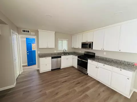 2709 Los Amigos Dr, Rancho Cordova, CA 95670