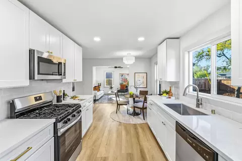 Kitchen - 3914 Emerson, Acampo, CA 95220 photo 3 of 3