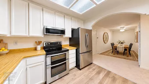 Kitchen - 184 E Grantline Rd #184, Tracy, CA 95376 photo 6 of 6