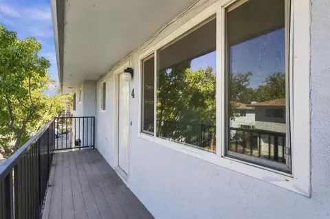 4716 Greenholme Dr #4, Sacramento, CA 95842