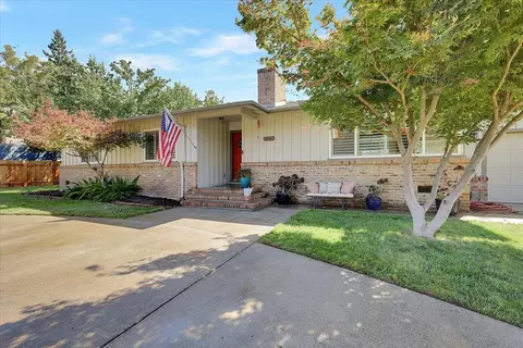 1042 Hillcrest Ave, Yuba City, CA 95991