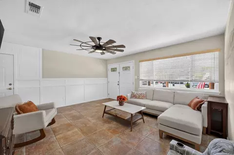 6700 Woodmore Oaks Dr, Orangevale, CA 95662
