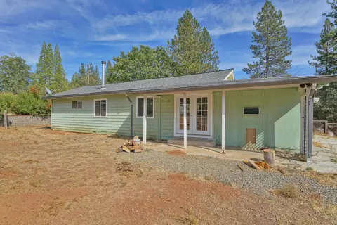 Exterior - 5270 Newtown Rd, Placerville, CA 95667 photo 2 of 9