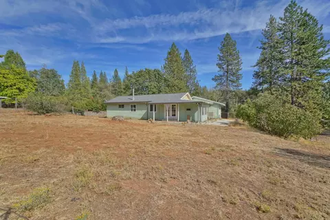 Exterior - 5270 Newtown Rd, Placerville, CA 95667 photo 4 of 9