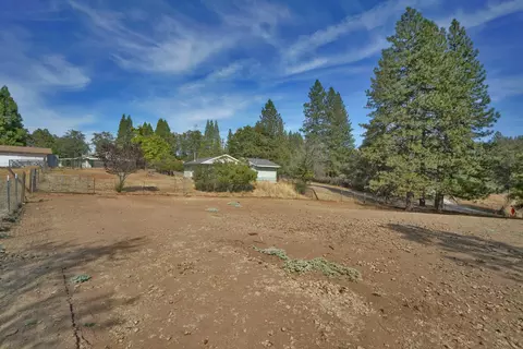 Exterior - 5270 Newtown Rd, Placerville, CA 95667 photo 6 of 9
