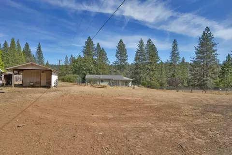 Exterior - 5270 Newtown Rd, Placerville, CA 95667 photo 5 of 9