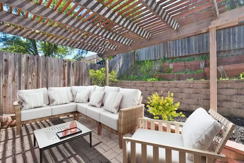 Exterior - 207 Peek, Jackson, CA 95642 photo 7 of 9