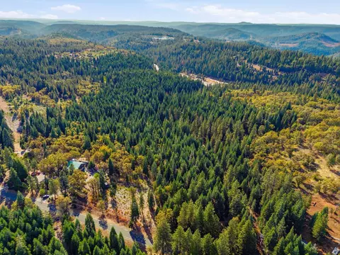 39445 Kearsarge Mill Rd, Alta, CA 95701 photo 9