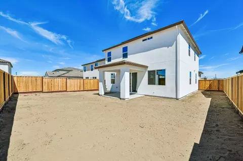 Exterior - 266 Victorious St, Manteca, CA 95337 photo 6 of 7