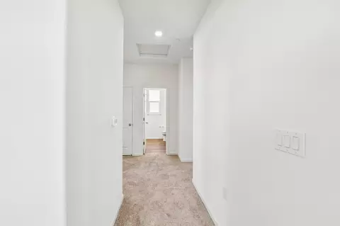 Entry Way - 266 Victorious St, Manteca, CA 95337 photo 5 of 7