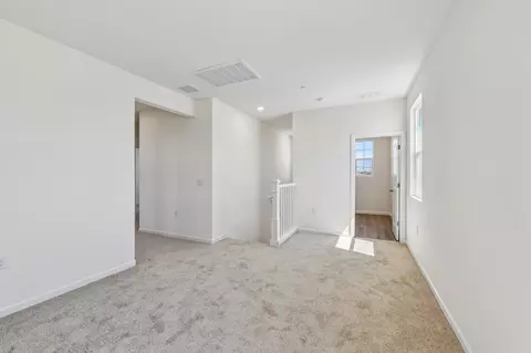 Entry Way - 266 Victorious St, Manteca, CA 95337 photo 4 of 7
