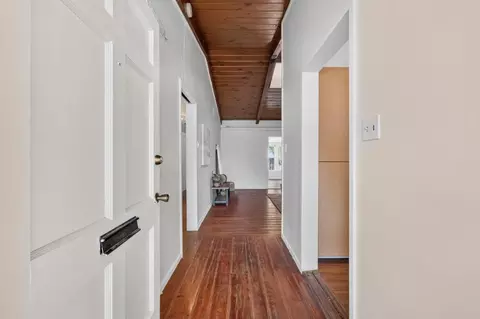 Entry Way - 801 N Campus Way, Davis, CA 95616 photo 1 of 5