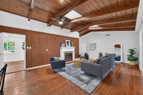 Living - 801 N Campus Way, Davis, CA 95616 photo 1 of 5