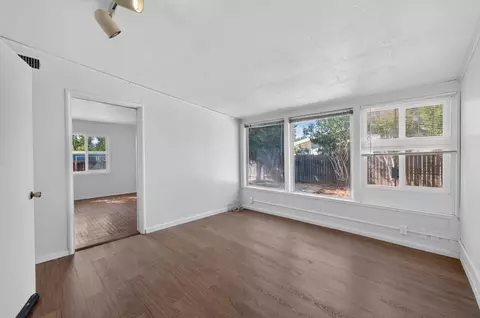 Living - 801 N Campus Way, Davis, CA 95616 photo 5 of 5