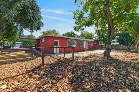 Exterior - 801 N Campus Way, Davis, CA 95616 photo 7 of 17