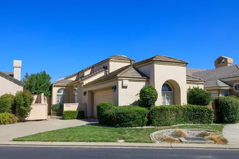 Exterior - 1144 Copper Lantern Ct, Modesto, CA 95355 photo 2 of 9