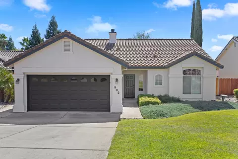 902 Quail Ct, Ione, CA 95640