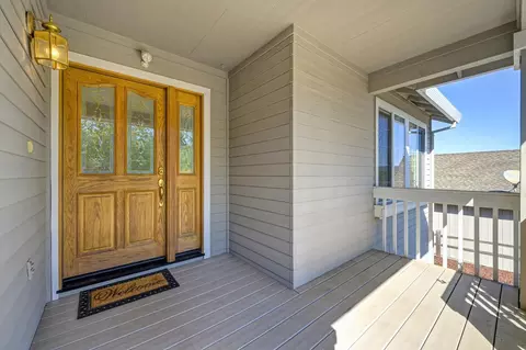 Entry Way - 224 Success Mine Loop, Grass Valley, CA 95945 photo 1 of 4