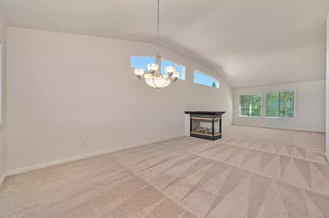 Living - 224 Success Mine Loop, Grass Valley, CA 95945 photo 4 of 9
