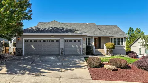 224 Success Mine Loop, Grass Valley, CA 95945
