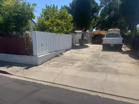303 Locust Ave, Manteca, CA 95337 photo 8