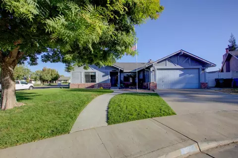1785 Boston Ct, Turlock, CA 95382