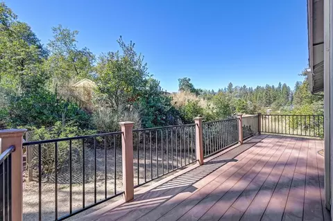 Exterior - 21440 Snooks Rd, Colfax, CA 95713 photo 7 of 17