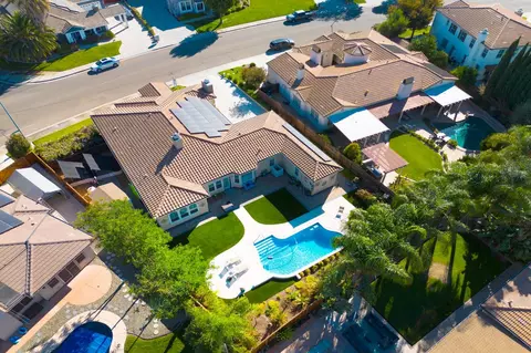 View/Area - 2209 Starflower Dr, Tracy, CA 95376 photo 6 of 14