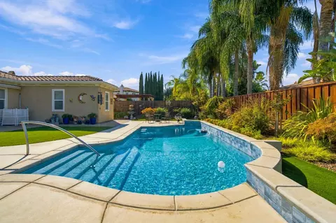 Exterior - 2209 Starflower Dr, Tracy, CA 95376 photo 11 of 13