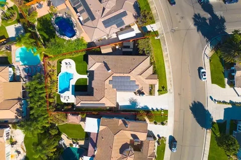 View/Area - 2209 Starflower Dr, Tracy, CA 95376 photo 8 of 14