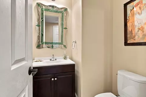 Bath - 2209 Starflower Dr, Tracy, CA 95376 photo 1 of 5