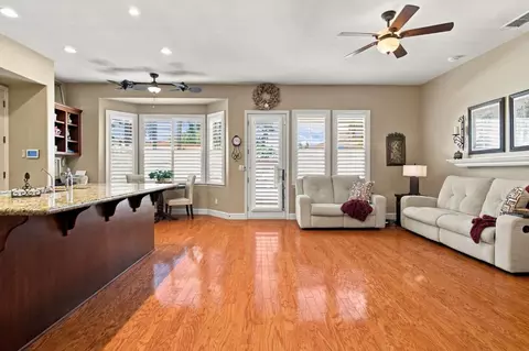 Living - 2209 Starflower Dr, Tracy, CA 95376 photo 2 of 4