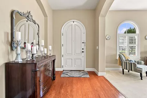 Entry Way - 2209 Starflower Dr, Tracy, CA 95376 photo 2 of 10