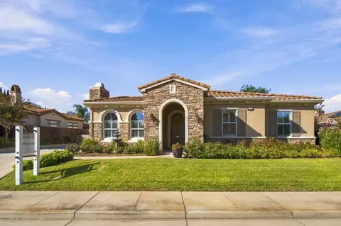 Exterior - 2209 Starflower Dr, Tracy, CA 95376 photo 3 of 13