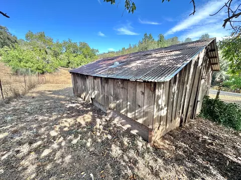 Exterior - 3280 Murphys Grade Rd, Murphys, CA 95247 photo 11 of 34
