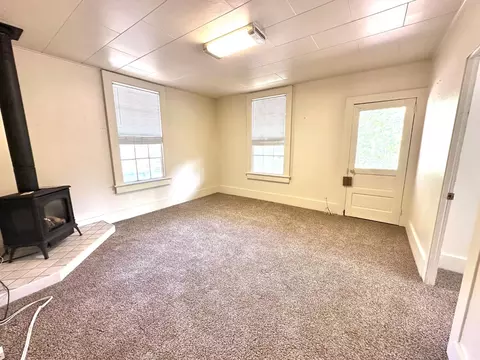 Living - 3280 Murphys Grade Rd, Murphys, CA 95247 photo 1 of 2